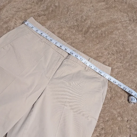 Lot Of 5 Pair Bermuda Shorts Size 10 Ann Taylor, Boden, J. Crew, Loft - Picture 4 of 6